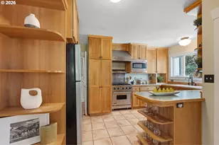 9991 NW Wilark Ave, Portland, OR 97231 - Photo 17