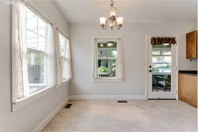 374 E Main St, Lowell, OR 97452 - Photo 21