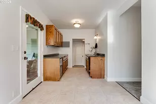 374 E Main St, Lowell, OR 97452 - Photo 23