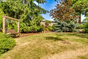 374 E Main St, Lowell, OR 97452 - Photo 9