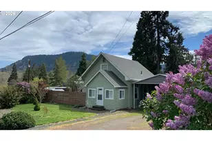 374 E Main St, Lowell, OR 97452 - Photo 3