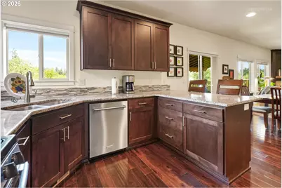 2847 Hidden Meadow Dr, McMinnville, OR 97128 - Photo 11