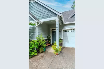 703 SE Anderson Ln, Gresham, OR 97080 - Photo 3