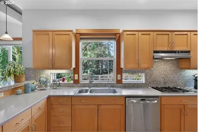 1142 NW Mayfield Rd, Portland, OR 97229 - Photo 17