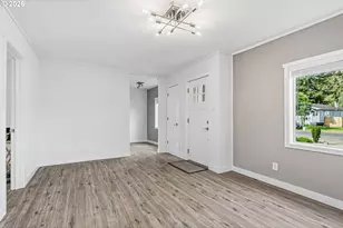 1116 N 3rd Ave, Kelso, WA 98626 - Photo 7