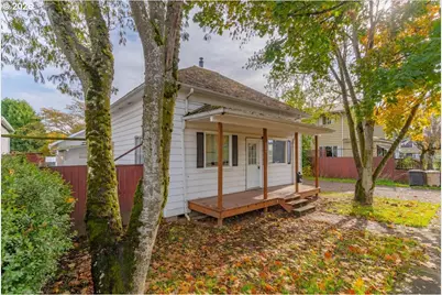 289 S 3rd St, Lebanon, OR 97355 - Photo 3