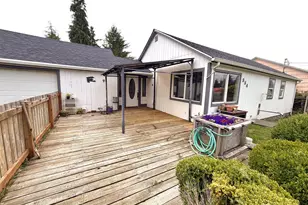 354 Radar Rd, Coos Bay, OR 97420 - Photo 3