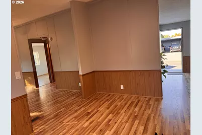 1145 SW Cypress St #42, McMinnville, OR 97128 - Photo 7