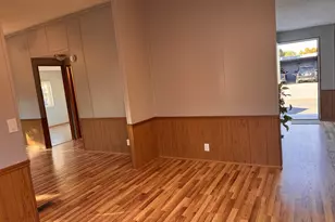 1145 SW Cypress St, McMinnville, OR 97128 - Photo 7