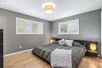 725 Marylhurst Dr, West Linn, OR 97068 - Photo 19