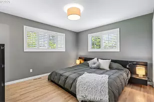 725 Marylhurst Dr, West Linn, OR 97068 - Photo 19
