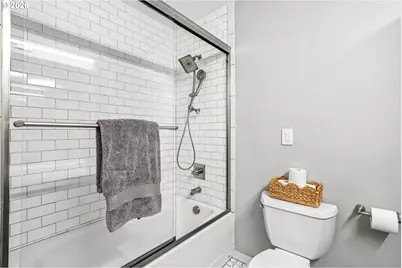 725 Marylhurst Dr, West Linn, OR 97068 - Photo 25