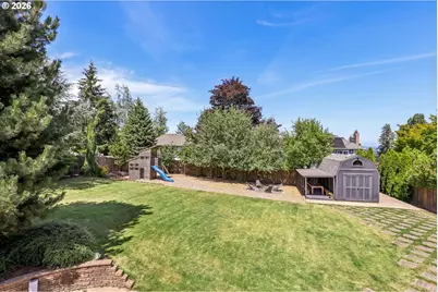 725 Marylhurst Dr, West Linn, OR 97068 - Photo 41
