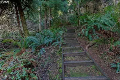 212 Chief Albert Dr, Yachats, OR 97498 - Photo 15