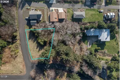 212 Chief Albert Dr, Yachats, OR 97498 - Photo 3