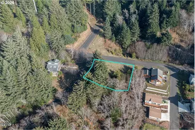 212 Chief Albert Dr, Yachats, OR 97498 - Photo 7