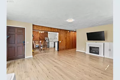 1101 Elm St, Kelso, WA 98626 - Photo 7