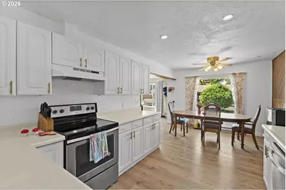 1101 Elm St, Kelso, WA 98626 - Photo 13