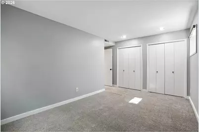 48 Eagle Crest Dr #2E, Lake Oswego, OR 97035 - Photo 15