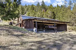 1604 Spring Brook Rd, Myrtle Creek, OR 97457 - Photo 41