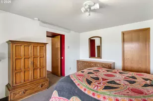 2250 Riverdale Rd, Hood River, OR 97031 - Photo 21