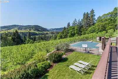 2250 Riverdale Rd, Hood River, OR 97031 - Photo 35