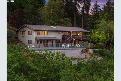 2250 Riverdale Rd, Hood River, OR 97031 - Photo 5