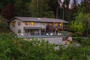 2250 Riverdale Rd, Hood River, OR 97031 - Photo 5