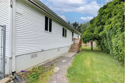 2614 48th Ave, Longview, WA 98632 - Photo 31