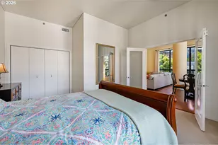 922 NW 11th Ave, Portland, OR 97209 - Photo 39