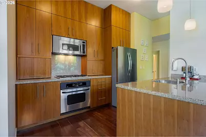 922 NW 11th Ave #404, Portland, OR 97209 - Photo 21