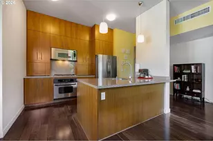 922 NW 11th Ave, Portland, OR 97209 - Photo 19