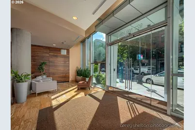 922 NW 11th Ave #404, Portland, OR 97209 - Photo 5