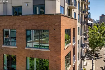 922 NW 11th Ave #404, Portland, OR 97209 - Photo 3
