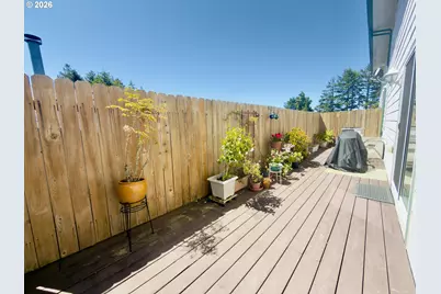 745 2nd St, Brookings, OR 97415 - Photo 7