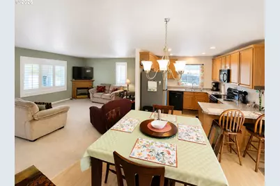 745 2nd St, Brookings, OR 97415 - Photo 3