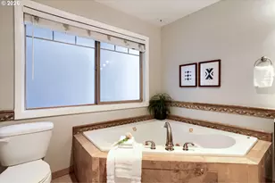 4830 SE Stark St, Portland, OR 97215 - Photo 19
