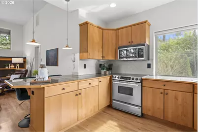 4249 SW Dosch Rd, Portland, OR 97239 - Photo 17