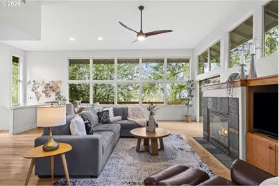 4249 SW Dosch Rd, Portland, OR 97239 - Photo 11