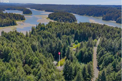 62291 Crown Point Rd, Coos Bay, OR 97420 - Photo 3