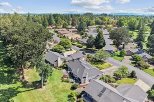 1731 NW Doral St, McMinnville, OR 97128 - Photo 47