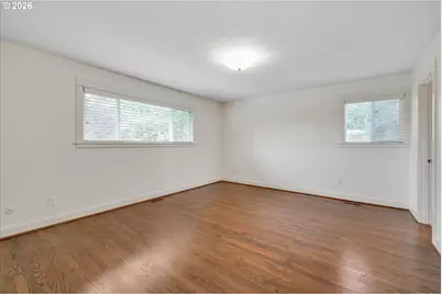 6435 SW 90th Ave, Portland, OR 97223 - Photo 13