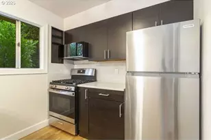839 SW Broadway Dr, Portland, OR 97201 - Photo 11
