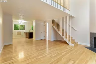 839 SW Broadway Dr, Portland, OR 97201 - Photo 7