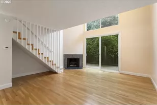 839 SW Broadway Dr, Portland, OR 97201 - Photo 5