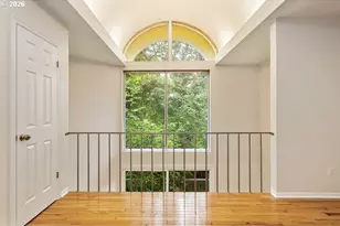 839 SW Broadway Dr, Portland, OR 97201 - Photo 21