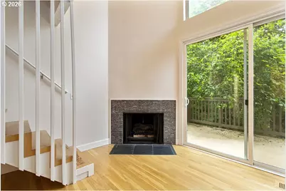 839 SW Broadway Dr #71, Portland, OR 97201 - Photo 9