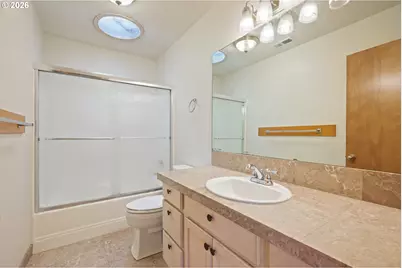217 Nevada Dr, Longview, WA 98632 - Photo 19