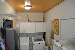 641 SE 148th Ave, Portland, OR 97233 - Photo 11