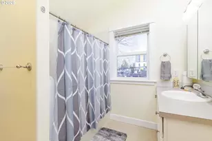 2913 NE Killingsworth St, Portland, OR 97211 - Photo 21